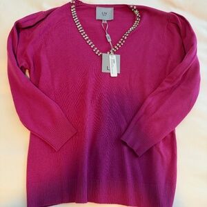 NWT XS Women's V-neck sweater with rhinestone embellishment